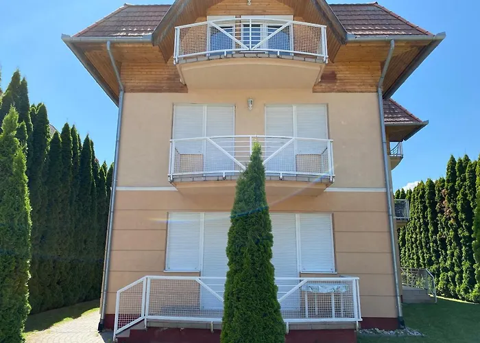 Arnyas Haz Апартаменты *